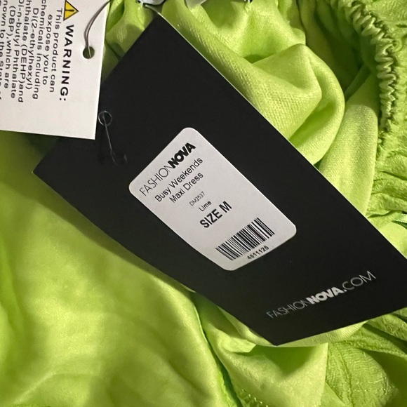 Lime Green Maxi Dress with gorgeous details • Brand new tags attached / Medium - Picture 7 of 8